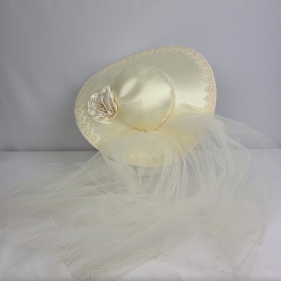 VINTAGE Cream Floral Veil Hat Wedding Bridal - Picture 5 of 10